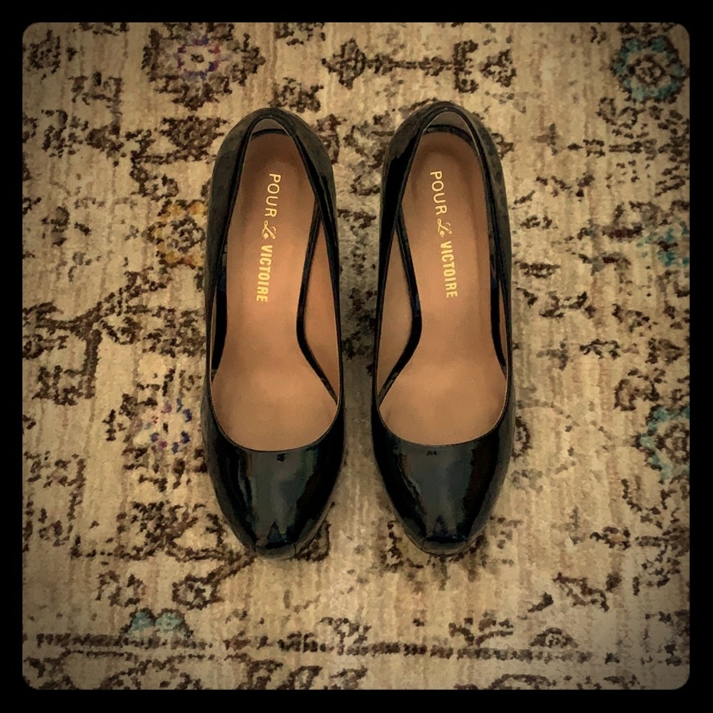 Black soft patent wedge heel shoes